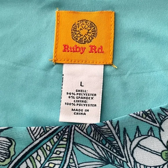 Teal Top NWOT Hummingbird Blouse Spring Floral TunicTop Floral Bird Top - Picture 7 of 14